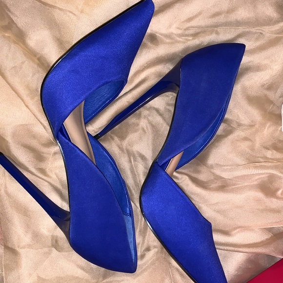 Cobalt blue pump - Picture 5 of 7